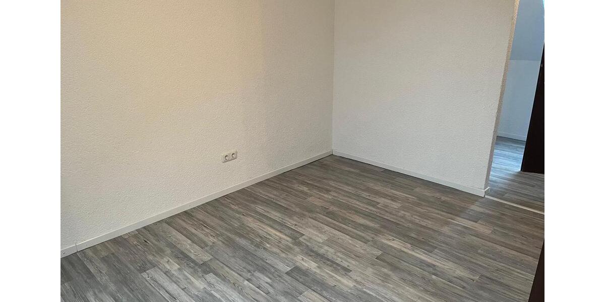 Dachgeschoßwohnung Hameln - 2 Zimmer, 43 m&sup2;, 540&euro; | Angebot:24617585