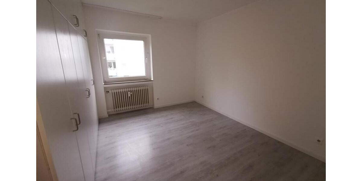 Etagenwohnung Bad Fallingbostel - 5 Zimmer, 107 m&sup2;, 750&euro; | Angebot:24728114