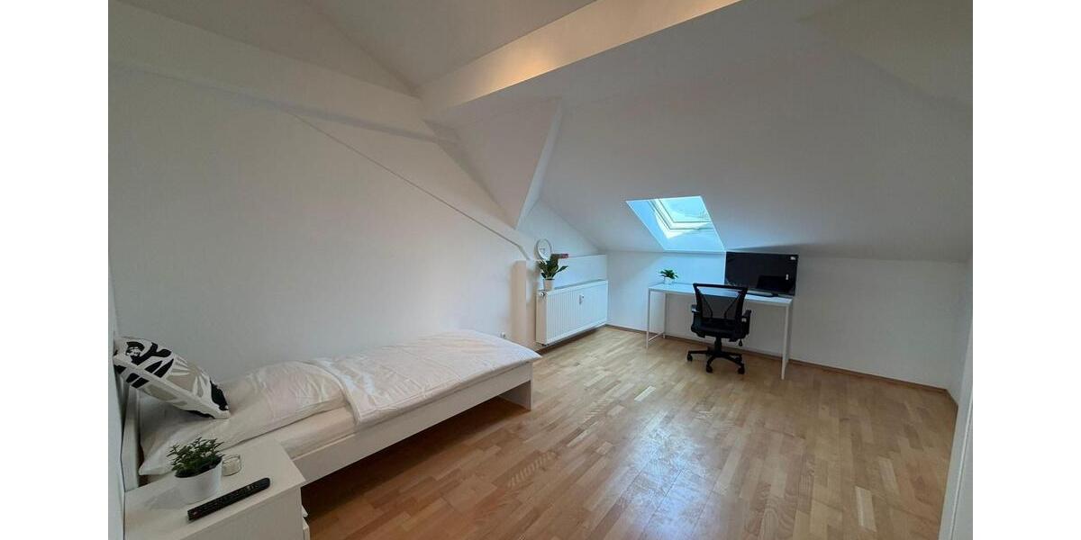 Etagenwohnung Bamberg Bamberg-Ost - 1 Zimmer, 297 m&sup2;, 435&euro; | Angebot:26560579