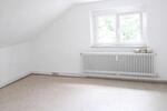 Dachgeschoßwohnung Schwieberdingen - 4 Zimmer, 80 m&sup2;, 1.195&euro; | Angebot:26543771