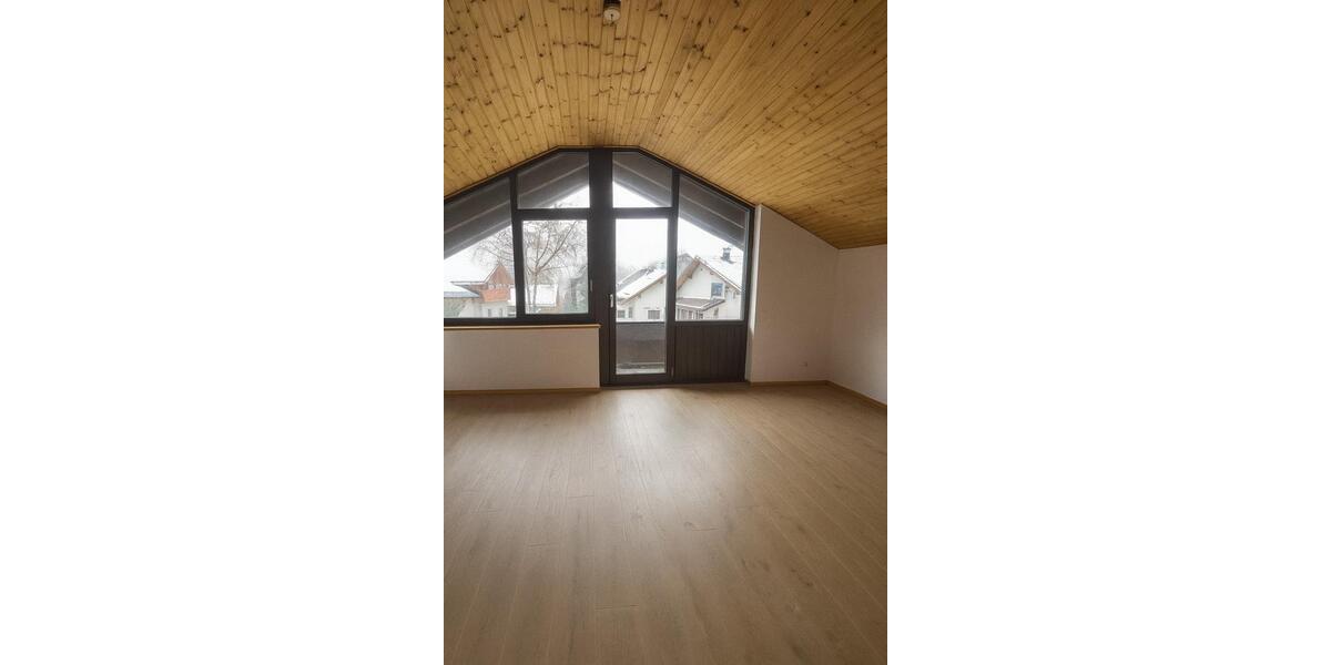 Dachgeschoßwohnung Garmisch-Partenkirchen Breitenau - 2 Zimmer, 40 m&sup2;, 1.150&euro; | Angebot:24681468
