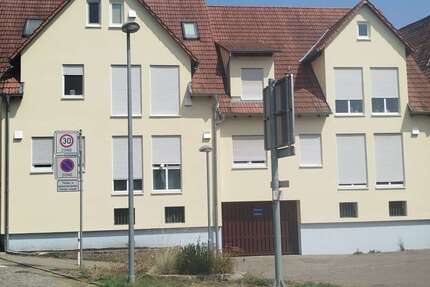 Wohnung Vaihingen an der Enz - 3 Zimmer, 79 m&sup2;, 940&euro; | Angebot:27181932