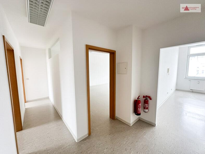 Gewerbeobjekt Kirchberg - 800&euro; | Angebot:25874845