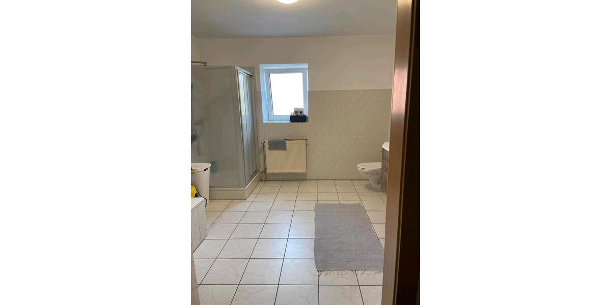 Etagenwohnung Rinteln - 2 Zimmer, 68 m&sup2;, 476&euro; | Angebot:25902938