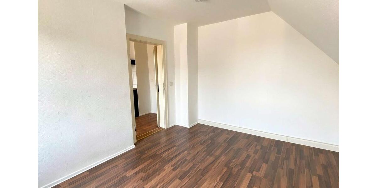 Etagenwohnung Forst (Lausitz) - 2 Zimmer, 50 m&sup2;, 243&euro; | Angebot:26279796