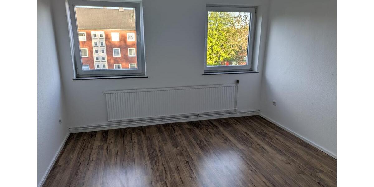 Etagenwohnung Wilhelmshaven Altengroden - 4 Zimmer, 80 m&sup2;, 600&euro; | Angebot:26518161