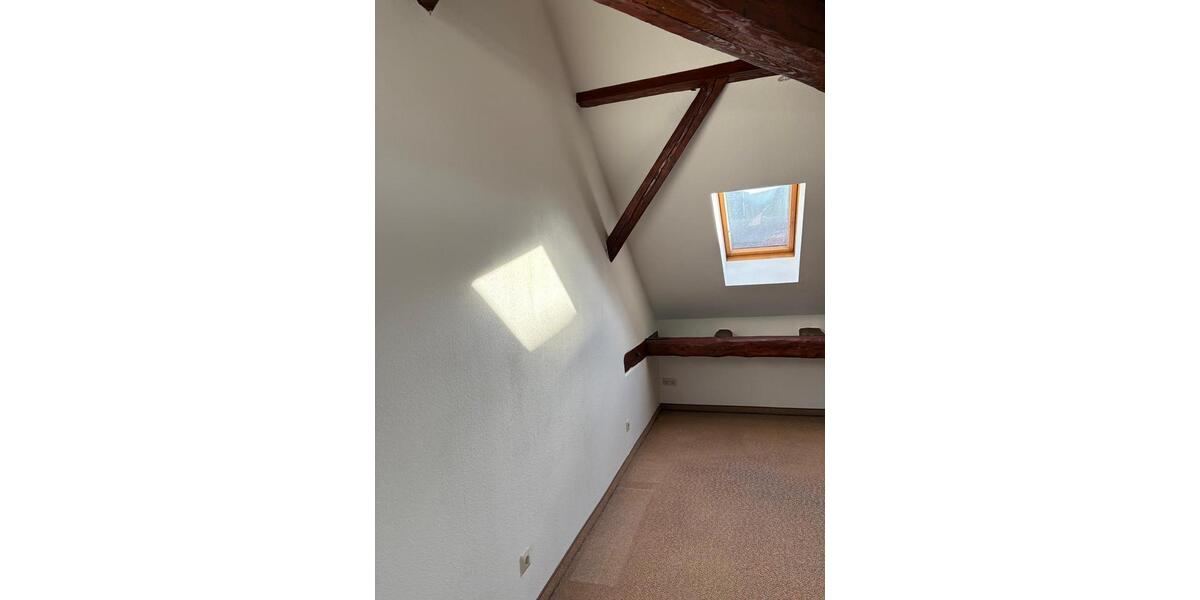 Dachgeschoßwohnung Hechingen - 2 Zimmer, 60 m&sup2;, 600&euro; | Angebot:26534641