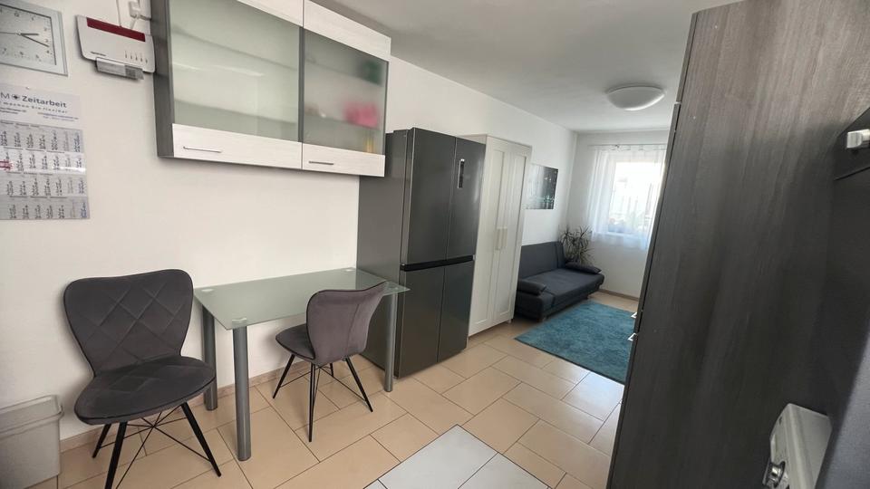 Etagenwohnung Karlsruhe Neureut - 4 Zimmer, 61 m&sup2;, 340&euro; | Angebot:25887936