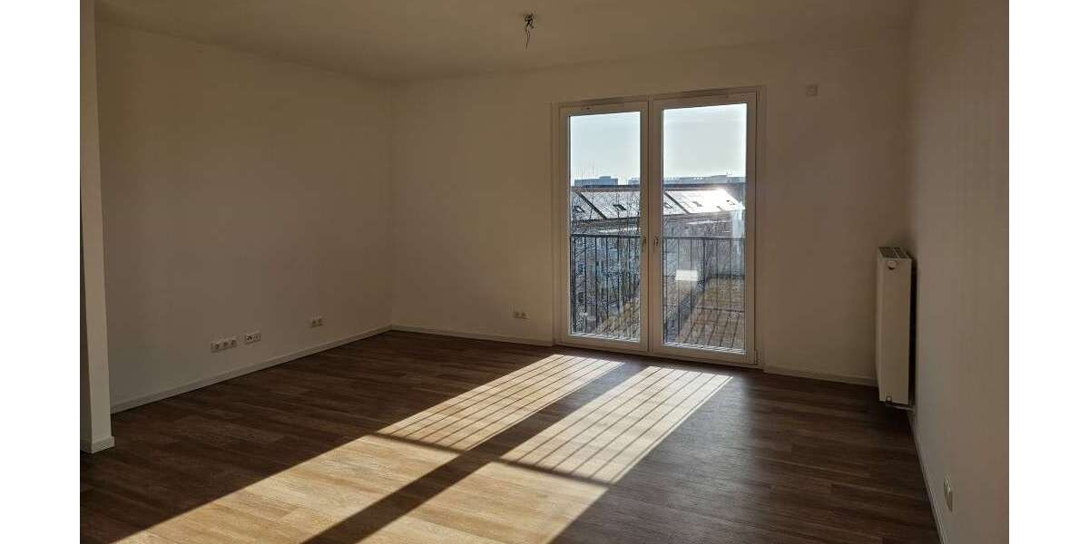 Etagenwohnung Dresden - 3 Zimmer, 79 m&sup2;, 950&euro; | Angebot:26186800