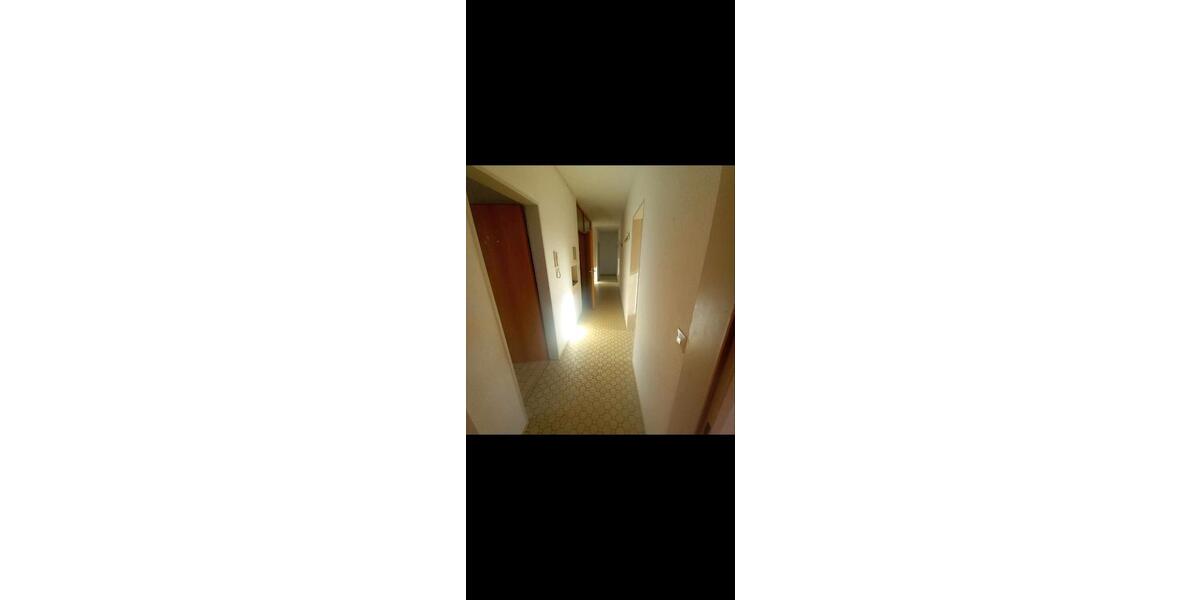 Dachgeschoßwohnung Egenhausen - 3 Zimmer, 73 m&sup2;, 880&euro; | Angebot:26475883