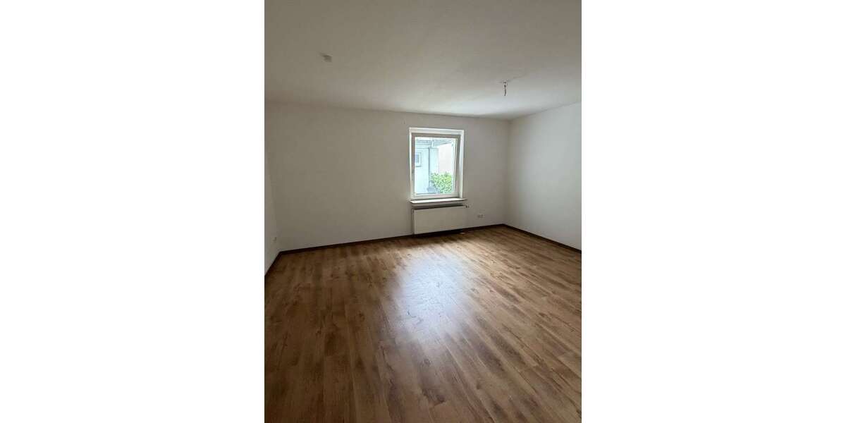 Etagenwohnung Bünde - 2 Zimmer, 67 m&sup2;, 484&euro; | Angebot:27246954