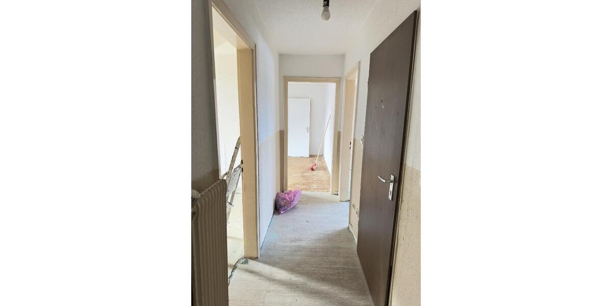 Dachgeschoßwohnung Emden Tholenswehr - 3 Zimmer, 70 m&sup2;, 540&euro; | Angebot:26023671