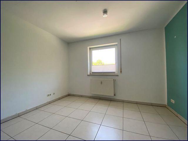 Maisonettenwohnung Wackersdorf - 4 Zimmer, 103 m&sup2;, 990&euro; | Angebot:26614952