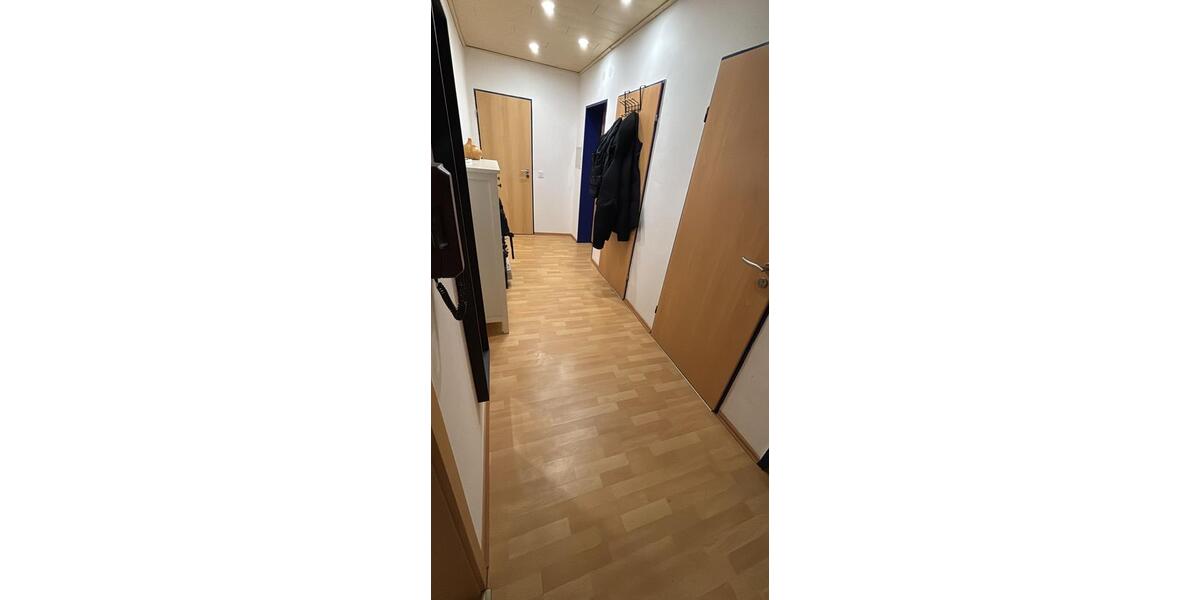 Etagenwohnung Saarbrücken West - 3 Zimmer, 88 m&sup2;, 630&euro; | Angebot:26535502