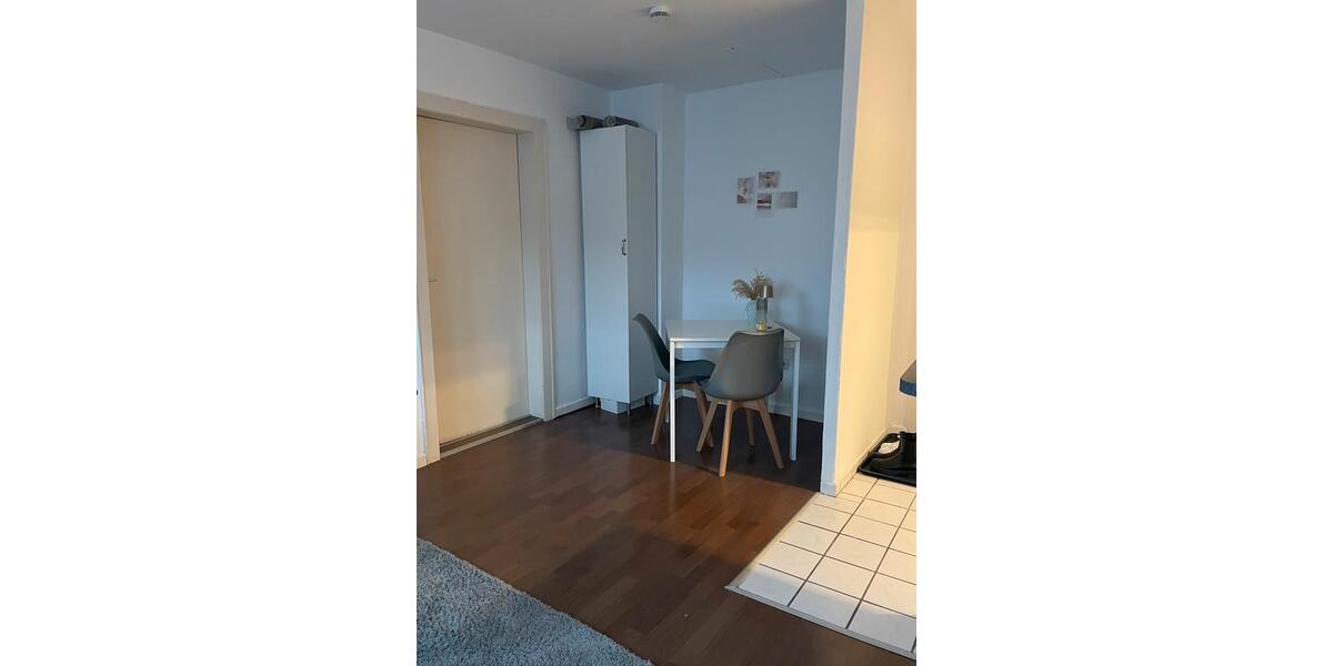 Dachgeschoßwohnung Hildesheim - 2 Zimmer, 36 m&sup2;, 440&euro; | Angebot:24982213