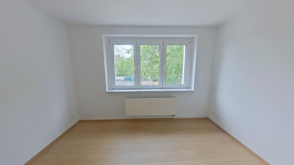 Erstbezug nach Sabnierung in der Nordstr. 11 zimmer