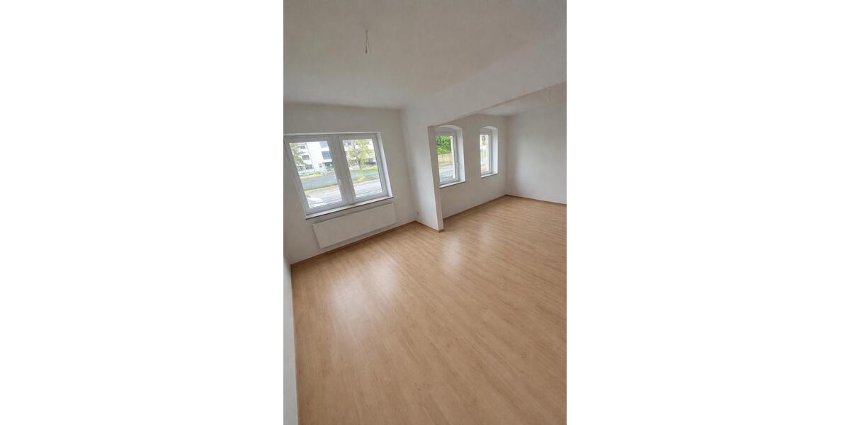 Erdgeschoßwohnung Heidenau - 1 Zimmer, 76 m&sup2;, 990&euro; | Angebot:24598473