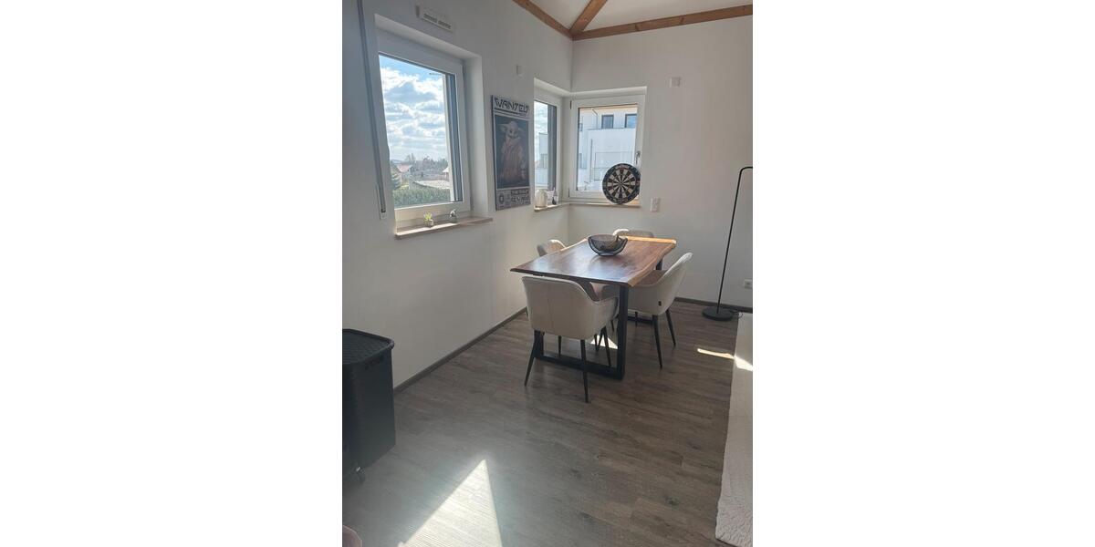 Etagenwohnung Pilsting - 2 Zimmer, 82 m&sup2;, 765&euro; | Angebot:25923222