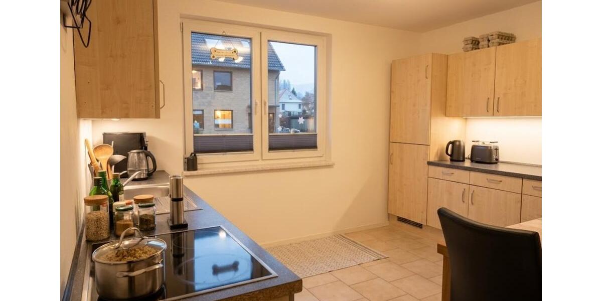 Hochparterre Springe - 3 Zimmer, 82 m&sup2;, 730&euro; | Angebot:25934259