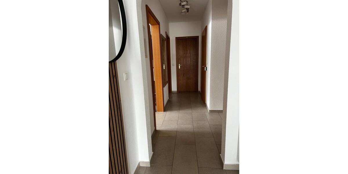 Erdgeschoßwohnung Homberg (Efze) - 3 Zimmer, 90 m&sup2;, 800&euro; | Angebot:24849501