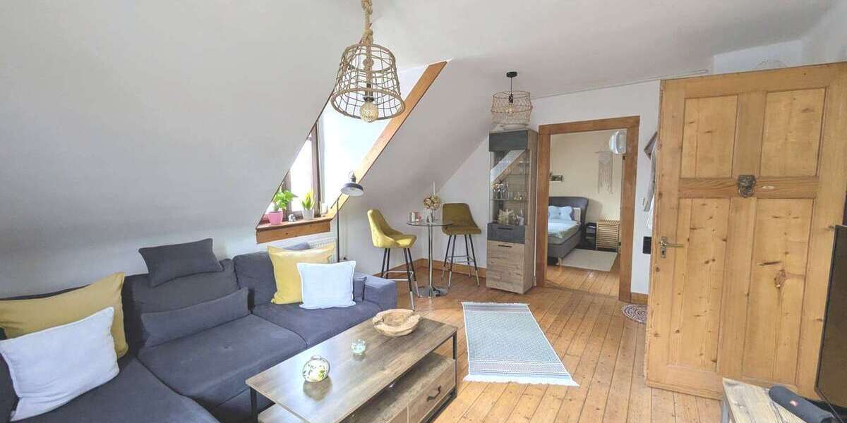 Etagenwohnung Pfinztal - 3 Zimmer, 80 m&sup2;, 720&euro; | Angebot:26570589