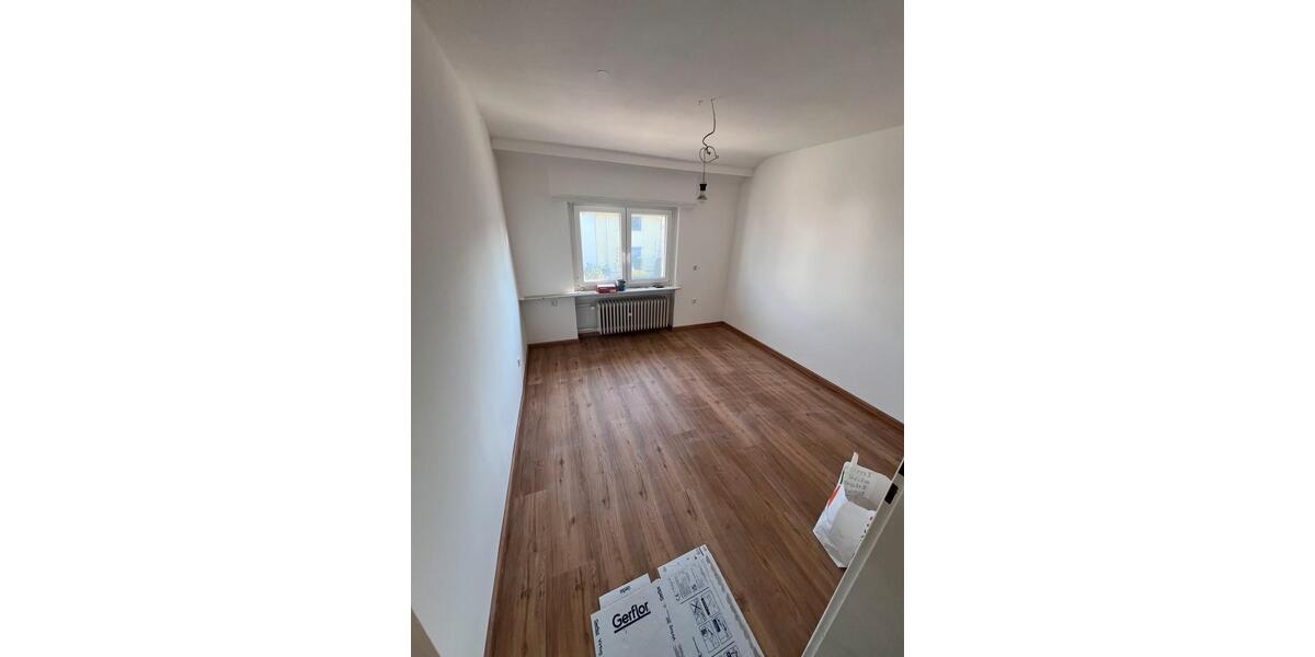 Etagenwohnung Mannheim Sandhofen - 2 Zimmer, 55 m&sup2;, 1.120&euro; | Angebot:26464802