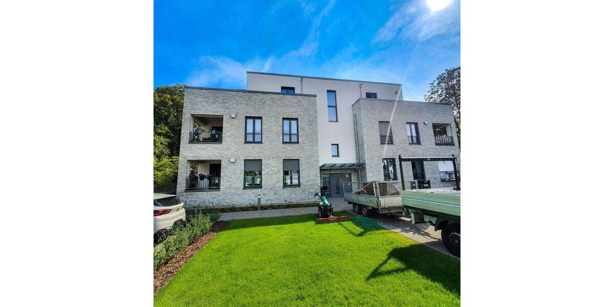 Etagenwohnung Nienburg - 4 Zimmer, 110 m&sup2;, 1.218&euro; | Angebot:25770484