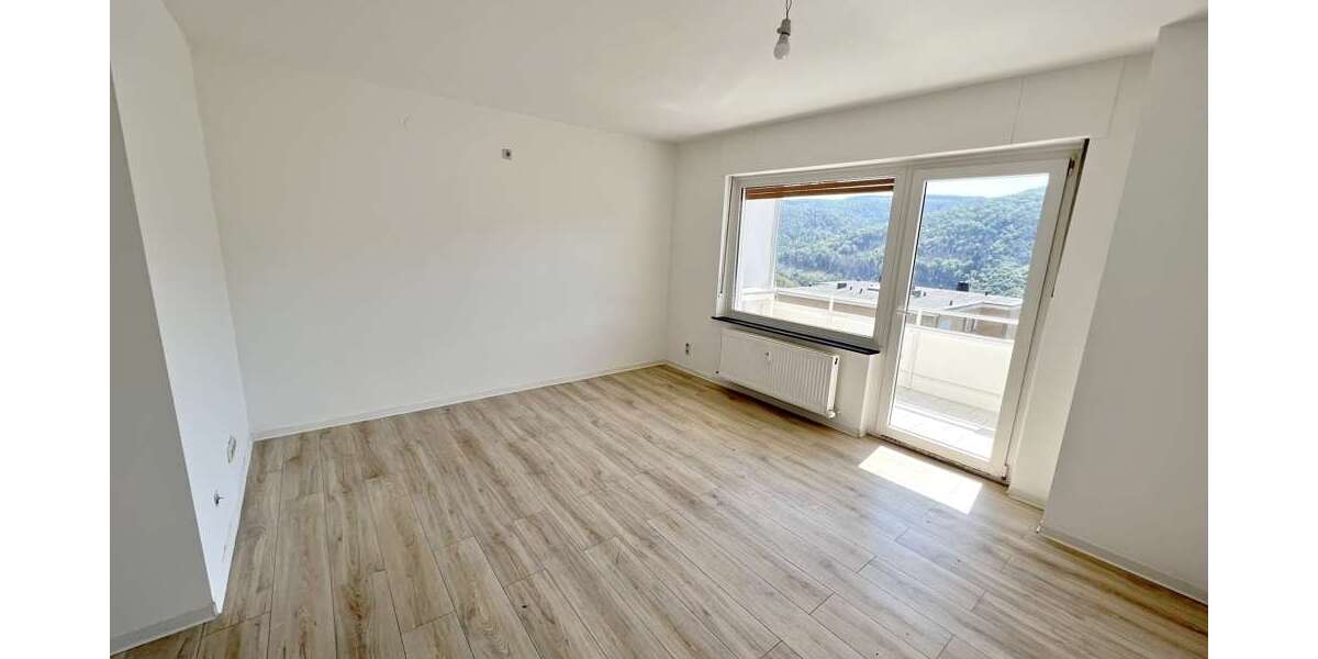 Etagenwohnung Lorch - 3 Zimmer, 67 m&sup2;, 600&euro; | Angebot:26745105