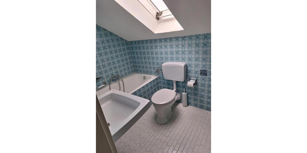 Dachgeschoßwohnung Memmingen - 2 Zimmer, 60 m&sup2;, 800&euro; | Angebot:26681355