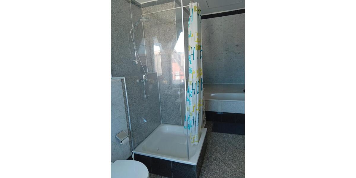 Wohnen auf Zeit Linnich - 2 Zimmer, 100 m&sup2;, 50&euro; | Angebot:26604059