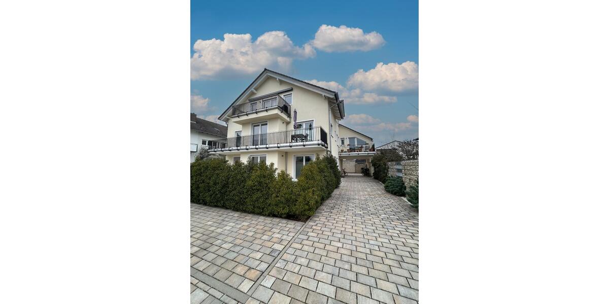 Erdgeschoßwohnung Schriesheim - 4 Zimmer, 137 m&sup2;, 2.300&euro; | Angebot:24643629