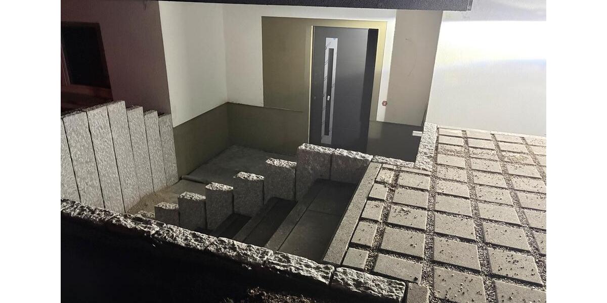 Erdgeschoßwohnung Weil der Stadt - 2.5 Zimmer, 89 m&sup2;, 1.100&euro; | Angebot:24866998