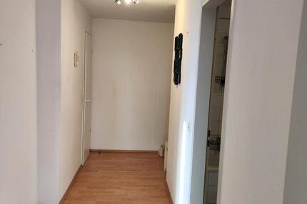Wohnung Wilhelmshaven - 2 Zimmer, 67 m&sup2;, 410&euro; | Angebot:25048499