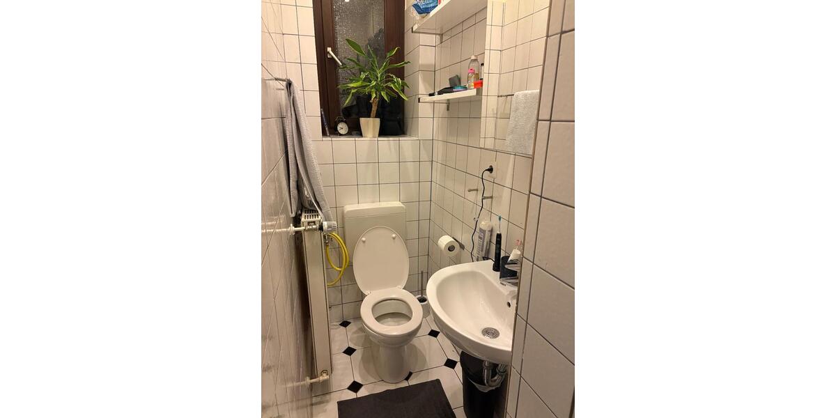 Erdgeschoßwohnung Herzogenrath - 2 Zimmer, 33 m&sup2;, 450&euro; | Angebot:25046419