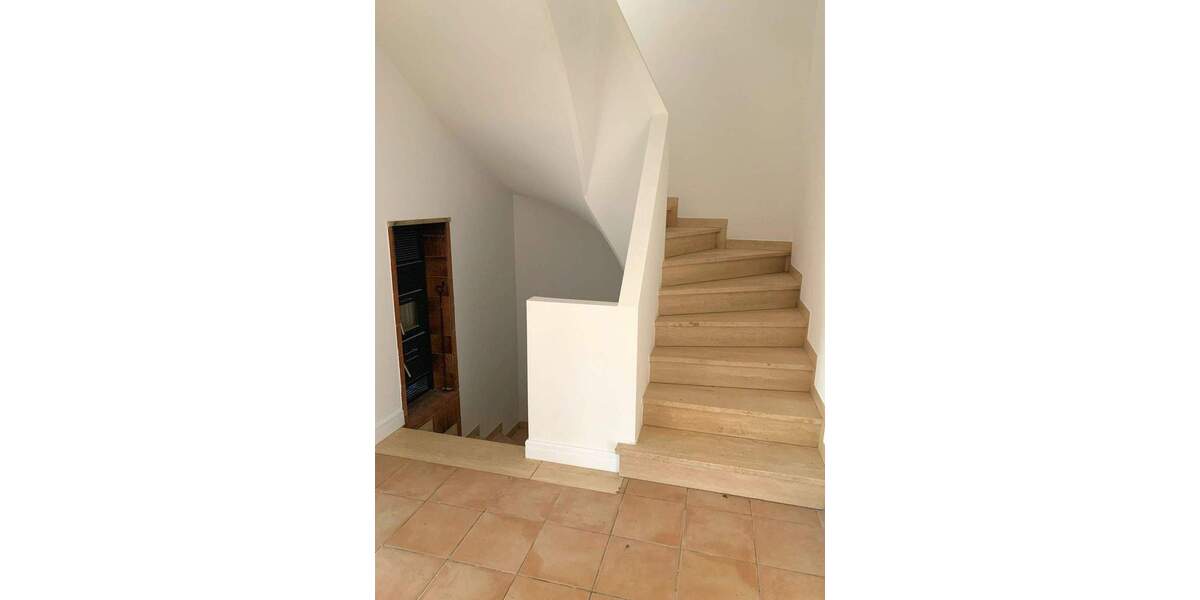 Doppelhaushälfte Hohenlinden - 5 Zimmer, 157 m&sup2;, 1.950&euro; | Angebot:25864444