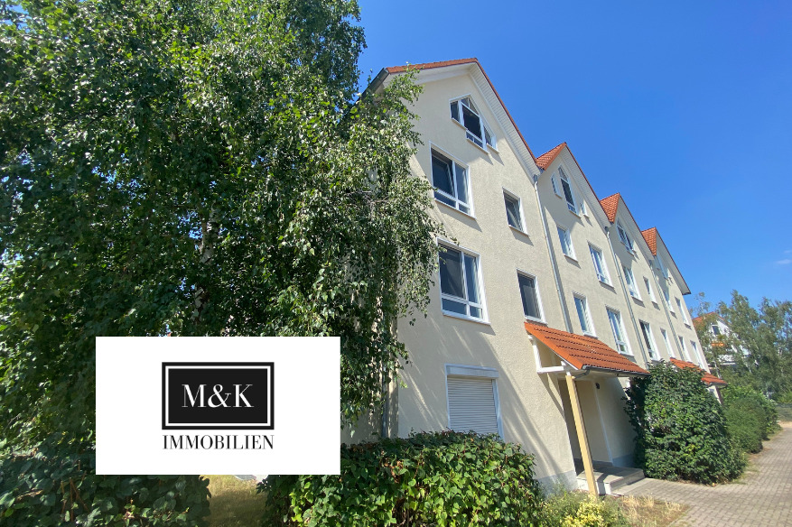 Frisch Saniert inkl. 2x PKW-Stellplätze, Einbauküche & Balkon 3 zimmer