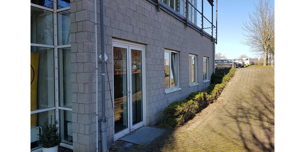Gewerbeobjekt Detmold Hiddesen - 1.696&euro; | Angebot:22950875