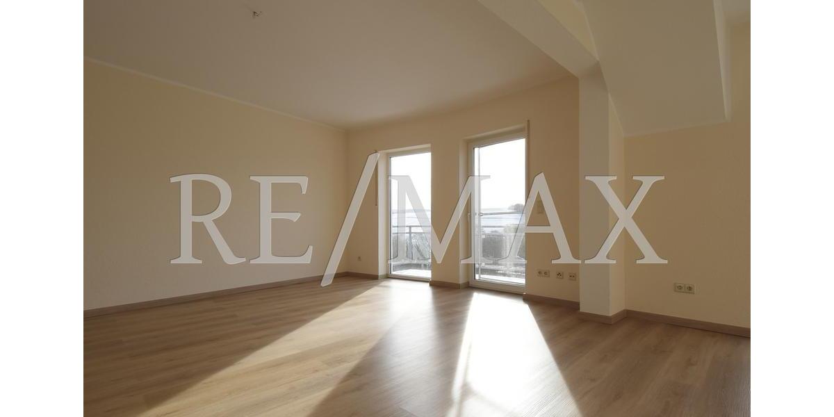 In schöner Idsteiner Lage: Helle 3-Zimmer-Wohnung mit Balkon, Terrasse und Parkmöglichkeit 3 zimmer