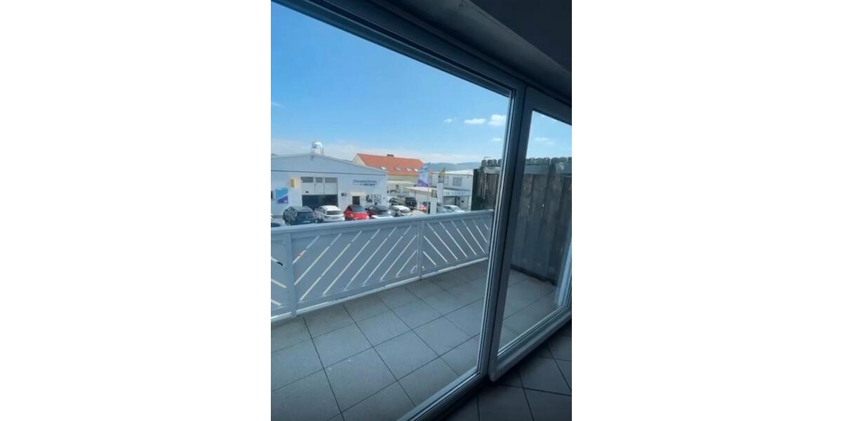 Etagenwohnung Wehrheim - 3 Zimmer, 73 m&sup2;, 820&euro; | Angebot:26234401