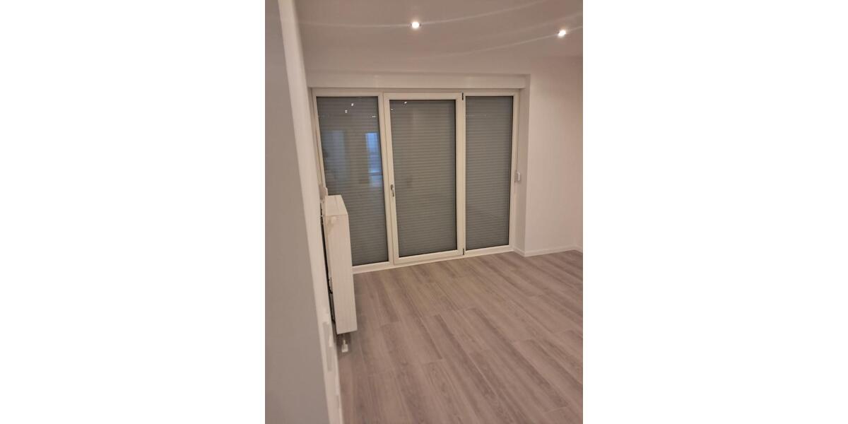 Erdgeschoßwohnung Sulzbach (Saar) - 3 Zimmer, 97 m&sup2;, 800&euro; | Angebot:25783205