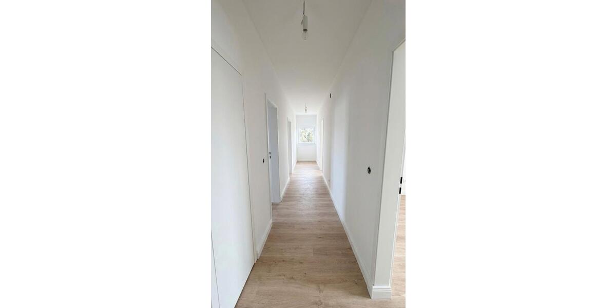 Erdgeschoßwohnung Lauenburg/Elbe Elbe - 4.5 Zimmer, 147 m&sup2;, 1.400&euro; | Angebot:26537357