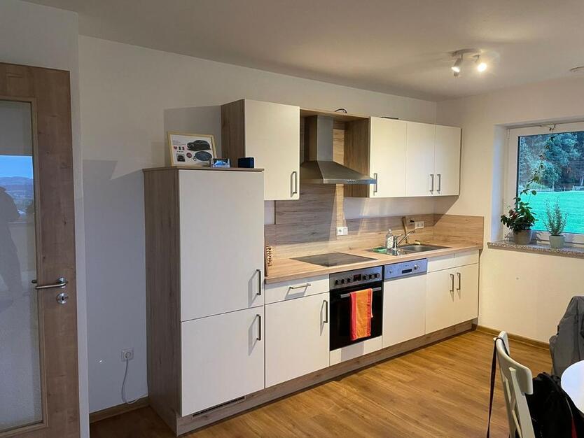 Moderne 2-Zimmer-Wohnung zu vermieten zimmer