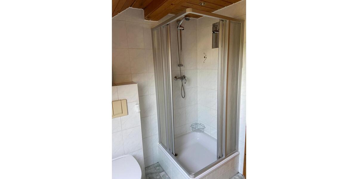 Dachgeschoßwohnung Saalfeld (Saale) - 1 Zimmer, 50 m&sup2;, 379&euro; | Angebot:23122708