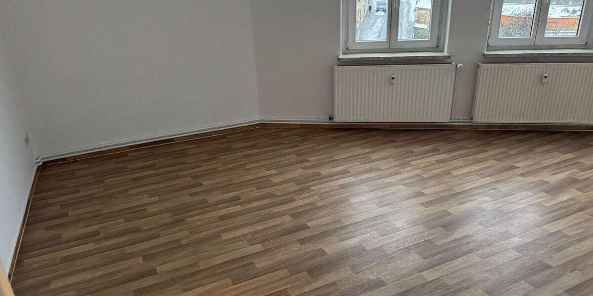 sanierte 3-Raumwohnung mit 2 Balkonen zu vermieten 3 zimmer