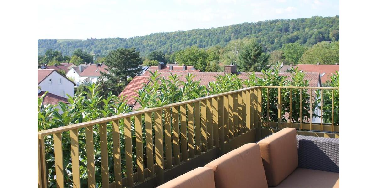 Regensburg-West, 110qm, Sky Suite, hochwertig möbliert und vollständig ausgestattet bis zu 3 Personen 3 zimmer