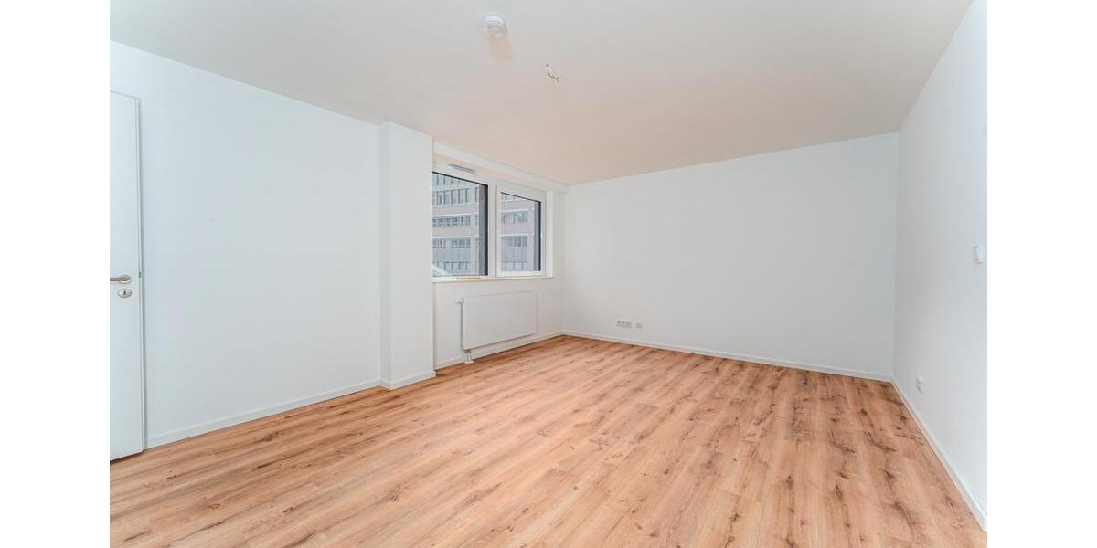 Etagenwohnung Bremen - 2 Zimmer, 82 m&sup2;, 1.200&euro; | Angebot:23878474