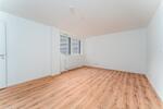 Etagenwohnung Bremen - 2 Zimmer, 82 m&sup2;, 1.200&euro; | Angebot:23878474