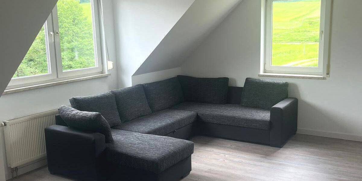 Etagenwohnung Gornsdorf - 2 Zimmer, 63 m&sup2;, 450&euro; | Angebot:26786868