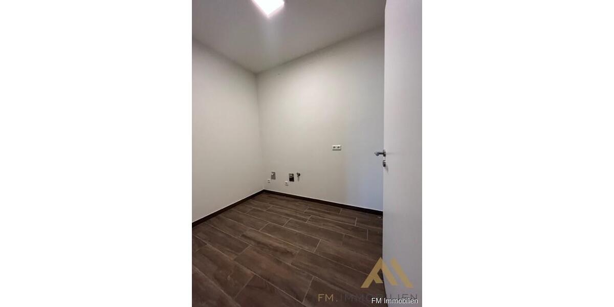 Einfamilienhaus Cappeln (Oldenburg) - 2 Zimmer, 120 m&sup2;, 895&euro; | Angebot:24713686