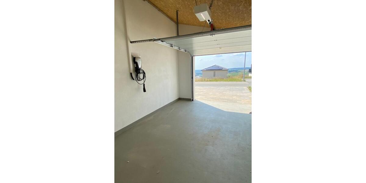 Erstbezug - moderne DH Hälfte mit PV Anlage, Wallbox, Wärmepumpe 4 zimmer